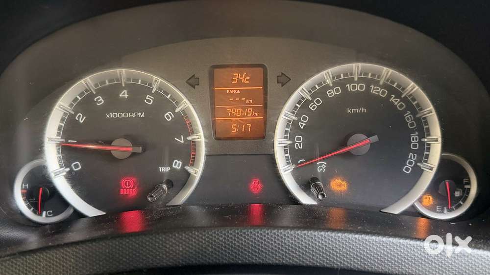 Maruti Suzuki Swift Zxi, 2011, Cng & Hybrids