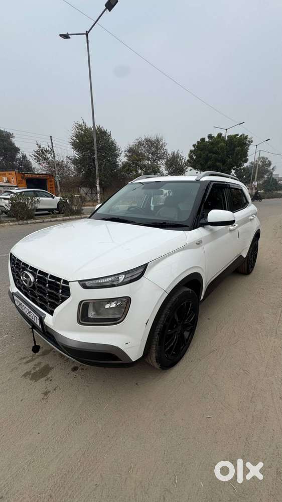 Hyundai Venue Diesel 2020