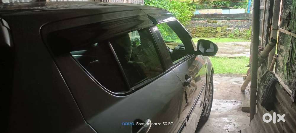 Maruti Suzuki Swift 2011 Petrol Well Maintained