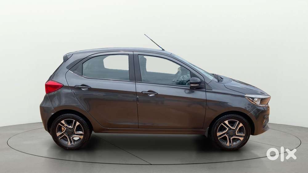 Tata Tiago Xza Plus, 2021, Petrol