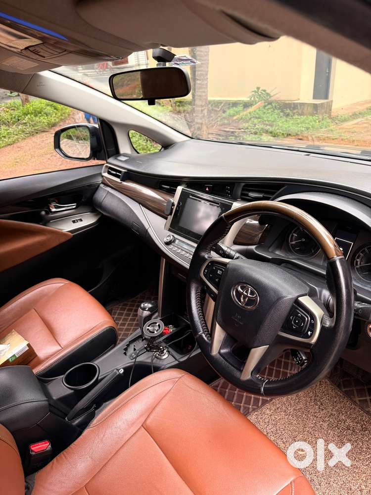 Toyota Innova Crysta 2016 Diesel 2.8 Z