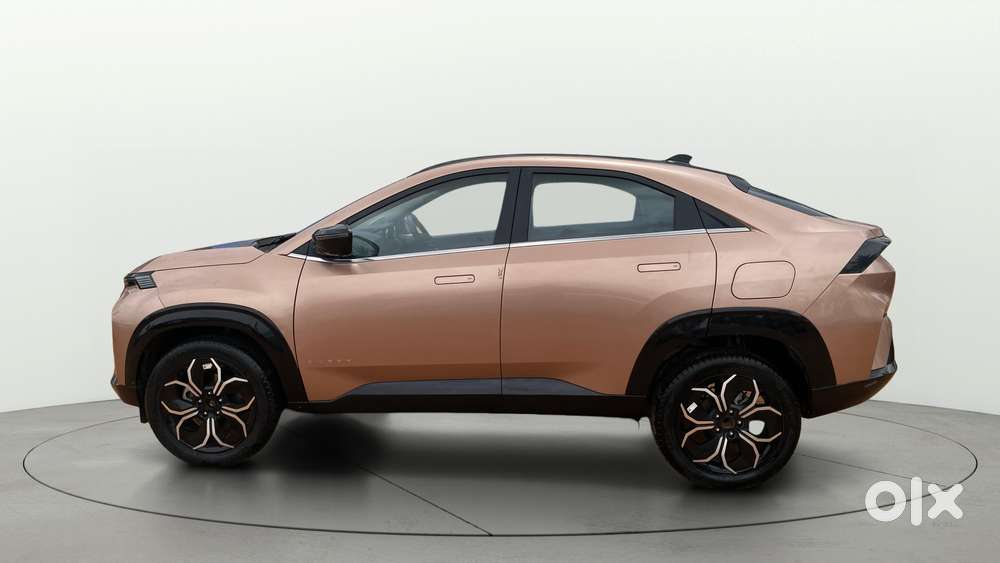 Tata Curvv Accomplished Plus A 1.2 Hyperion Gdi Petrol 6mt, 2024, Pe..