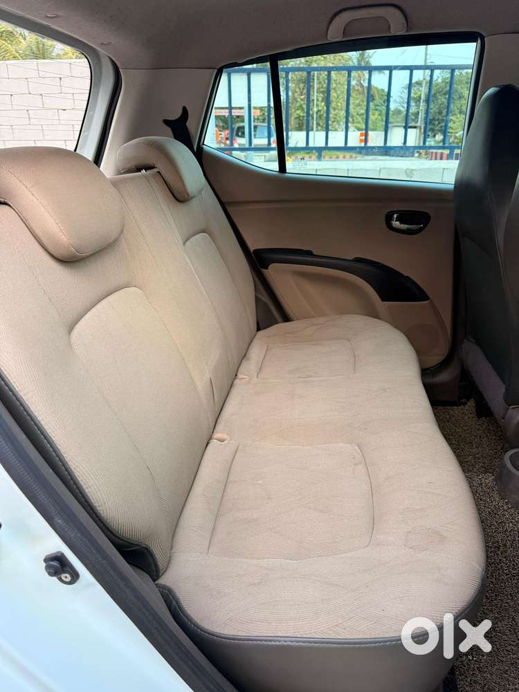 Hyundai I10 Sportz, 2010, Petrol