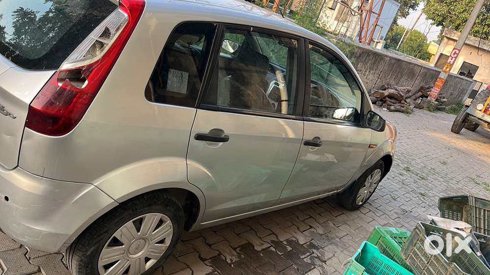 Ford Figo Petrol 2012