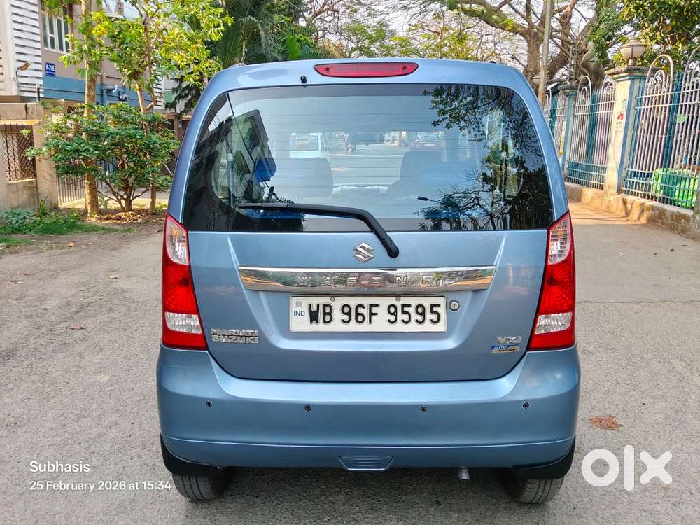 Maruti Suzuki Wagon R Vxi Amt1.2, 2017, Petrol