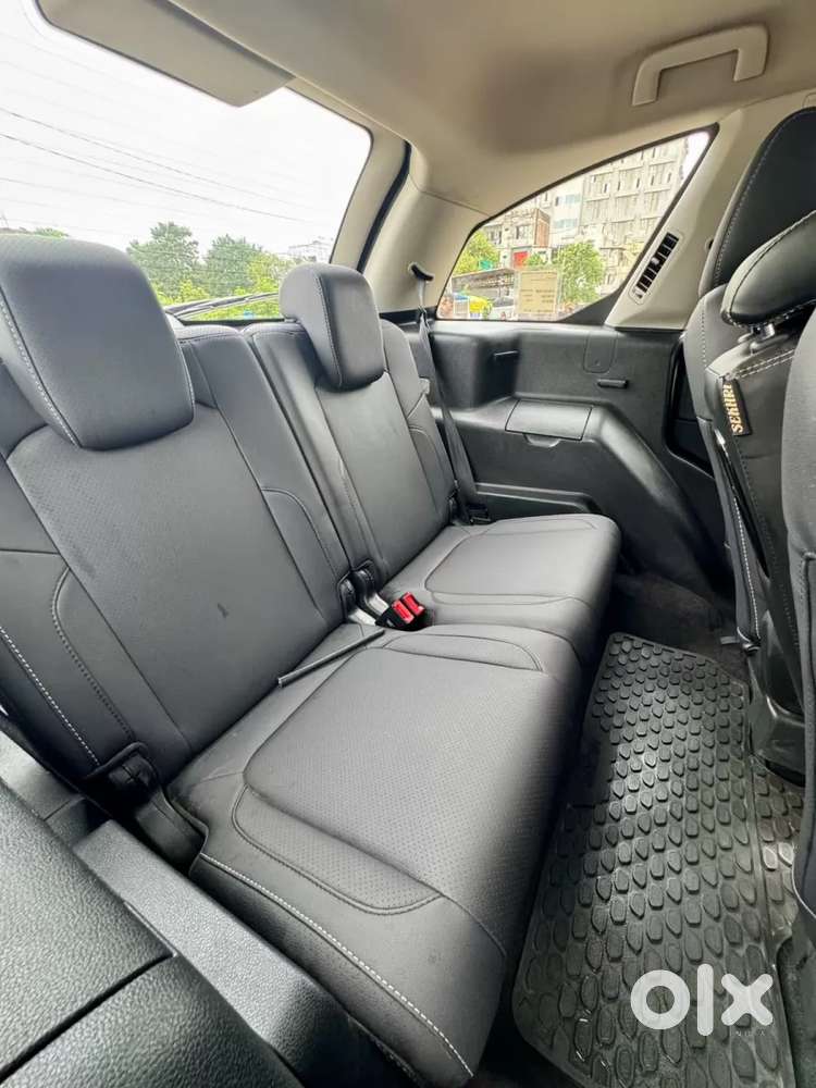 Tata Hexa 2.2 Xta 4x2 7 Str, 2017, Diesel