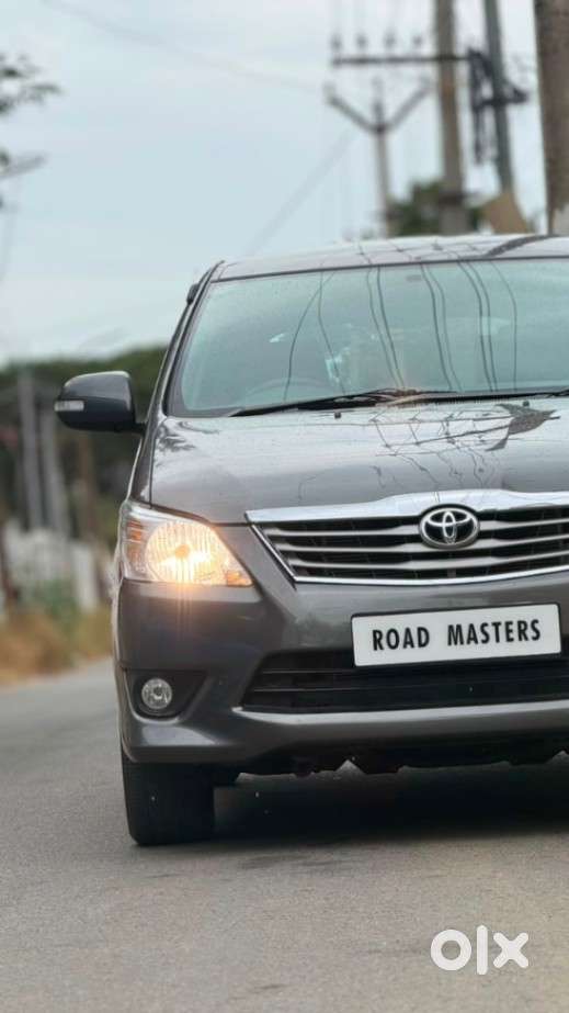 Toyota Innova 2.5 V 7 Str, 2012, Diesel