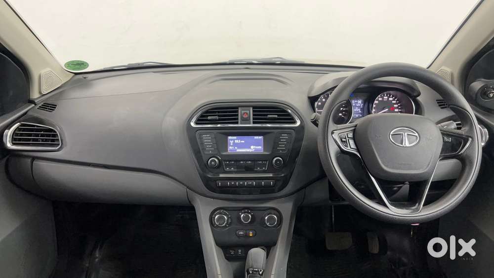 Tata Tigor Xza, 2018, Petrol