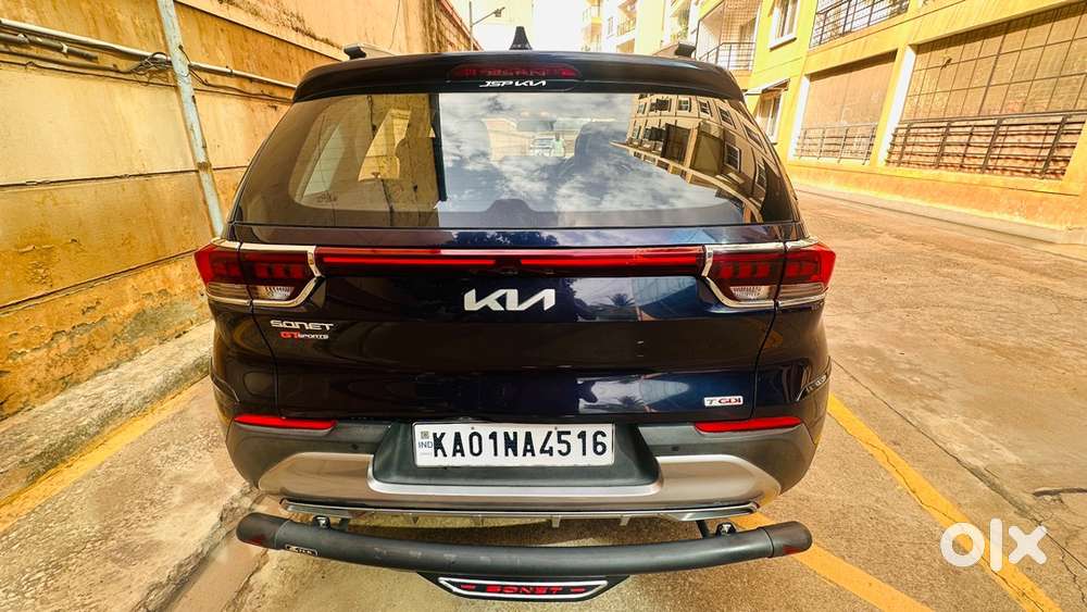 Kia Sonet Petrol 2023