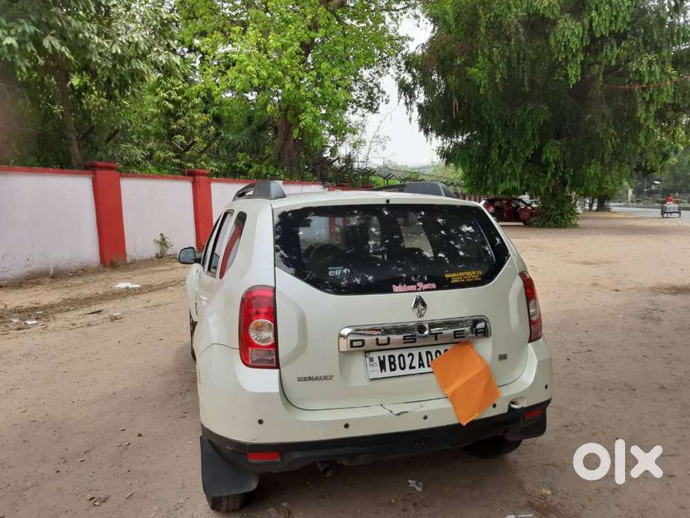 Personal Owner Driven 2013 Petrol Duster Tax Paid Till 2028 For Sell