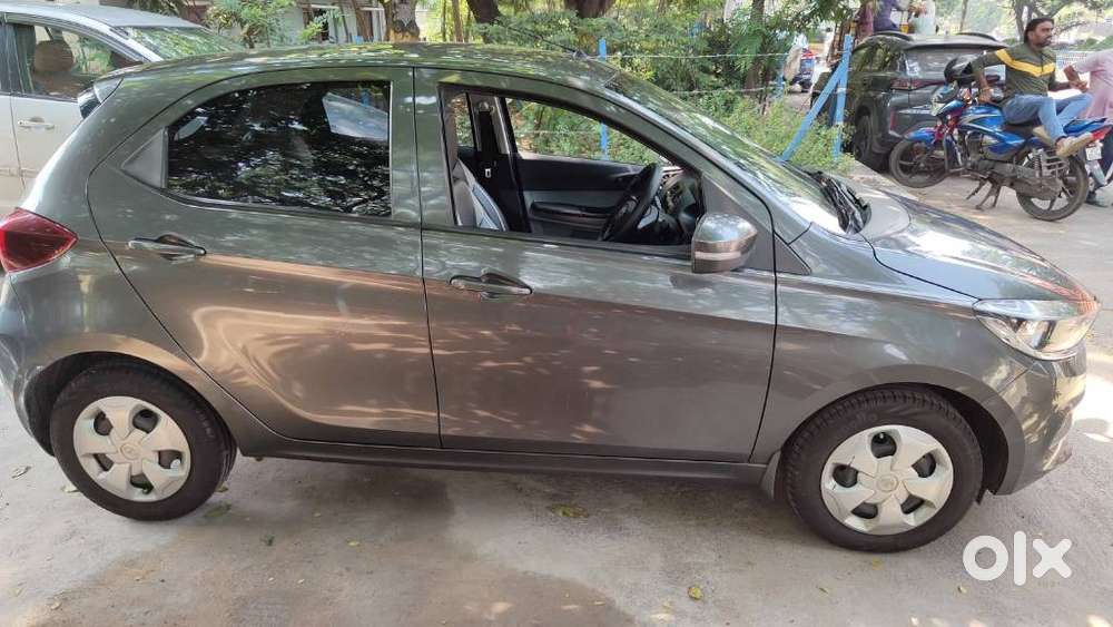 Tata Tiago, 2021, Petrol