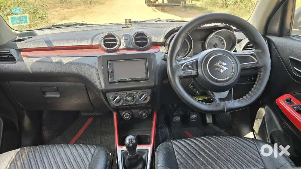 Maruti Suzuki Swift Vxi 2021