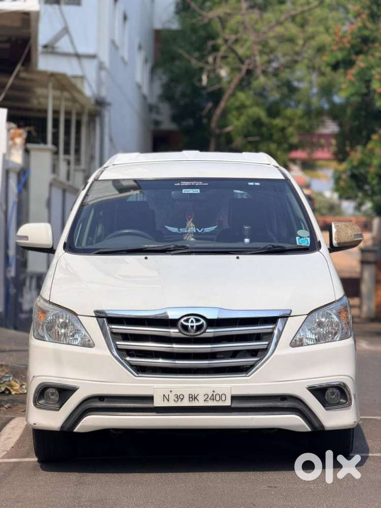 Toyota Innova 2.5 Z Diesel 7 Seater, 2013, Diesel