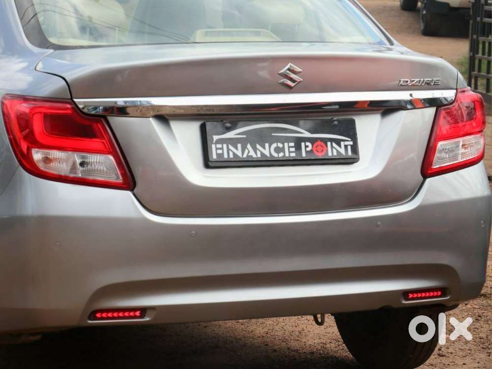 Maruti Suzuki Dzire 1.2 Vxi, 2022, Petrol