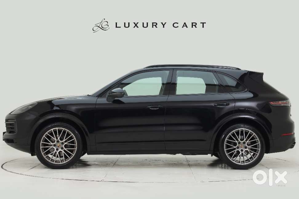 Porsche Cayenne Platinum Edition, 2022, Petrol