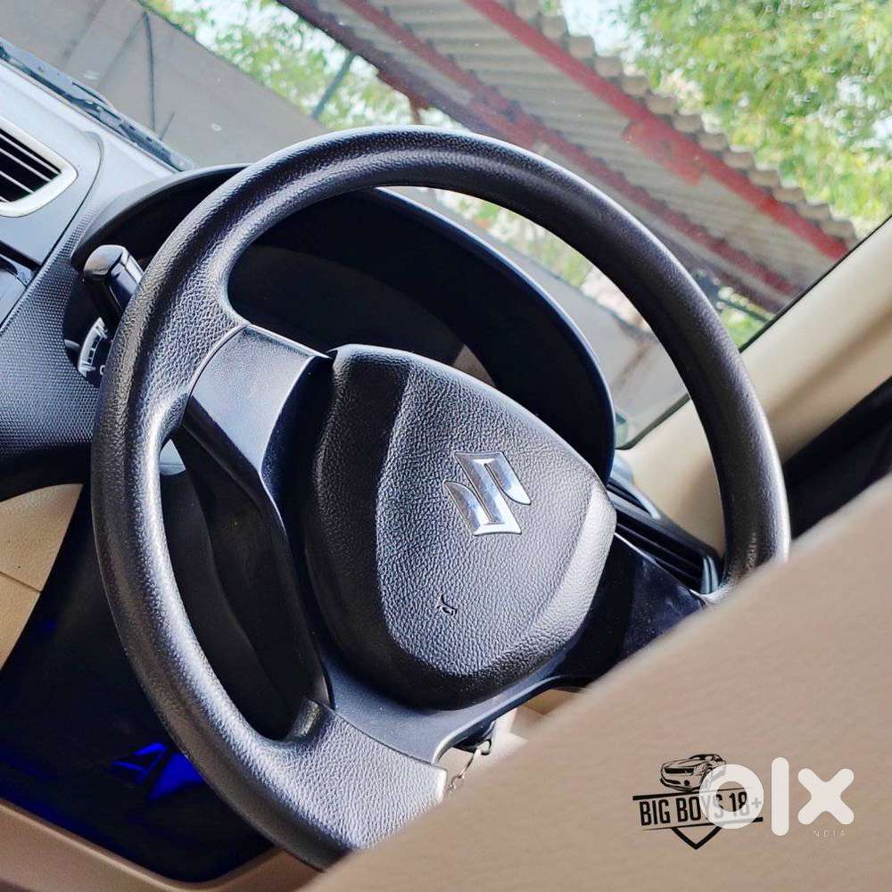 Maruti Suzuki Swift Dzire Vxi Optional, 2016, Petrol