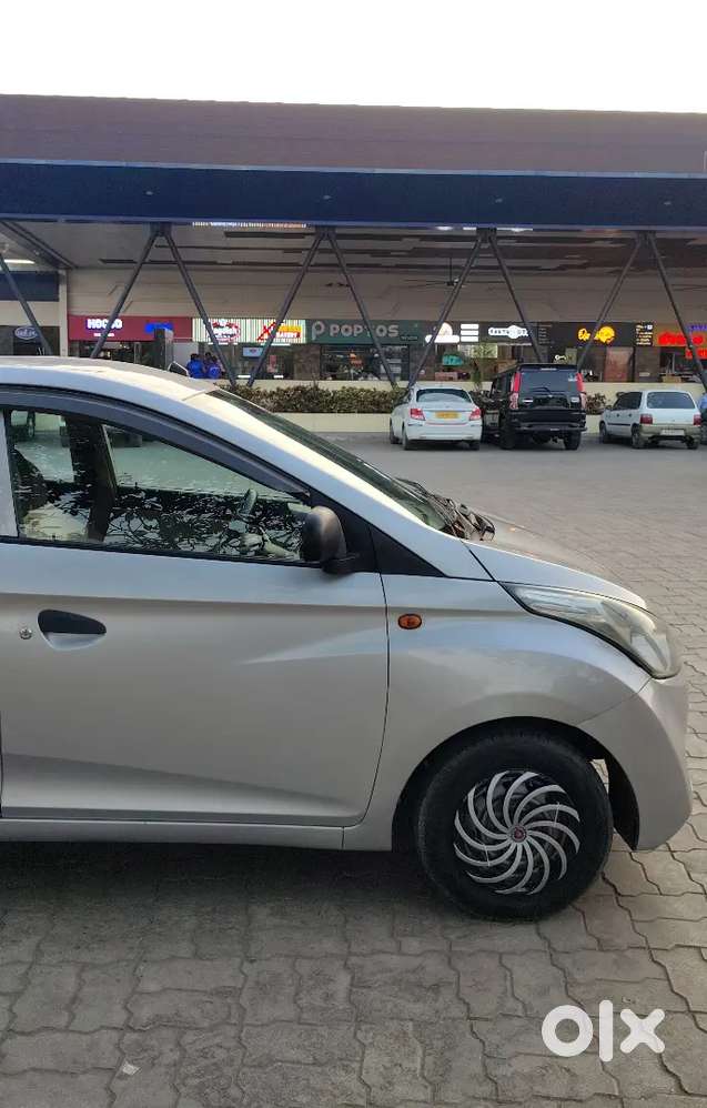 Hyundai Eon 2017 Cng & Hybrids Well Maintained