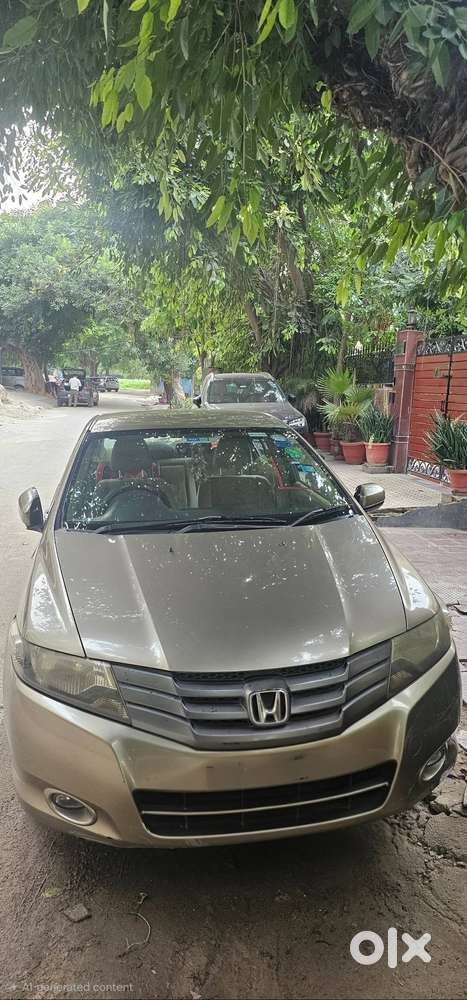 Honda City V At 2011 Model