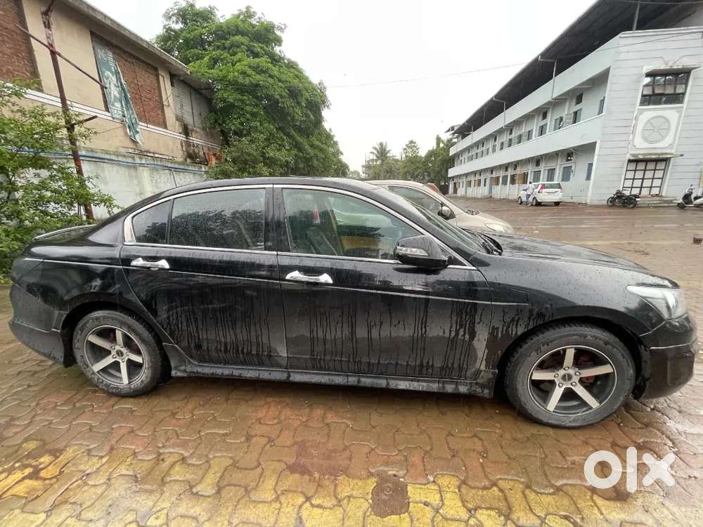 Honda Accord 2011 Petrol