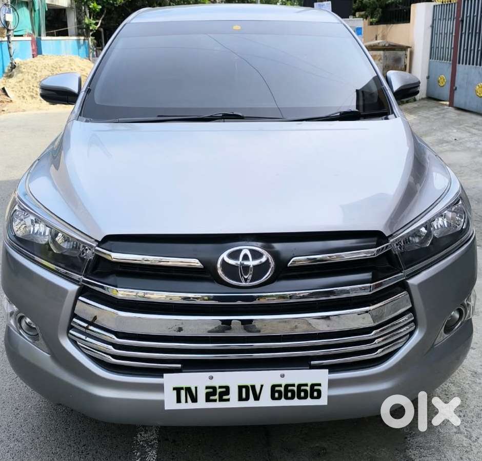 Toyota Innova Crysta 2.4 G Plus Mt 8s, 2020, Diesel