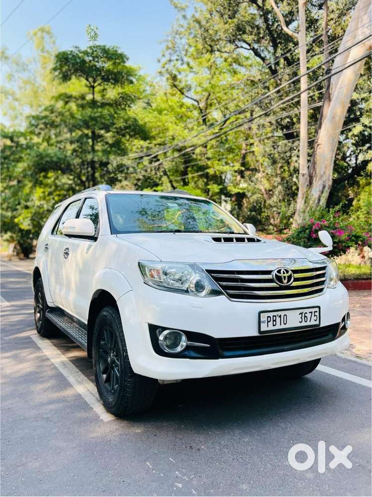 Toyota Fortuner 3.0 4x2 Mt, 2015, Diesel