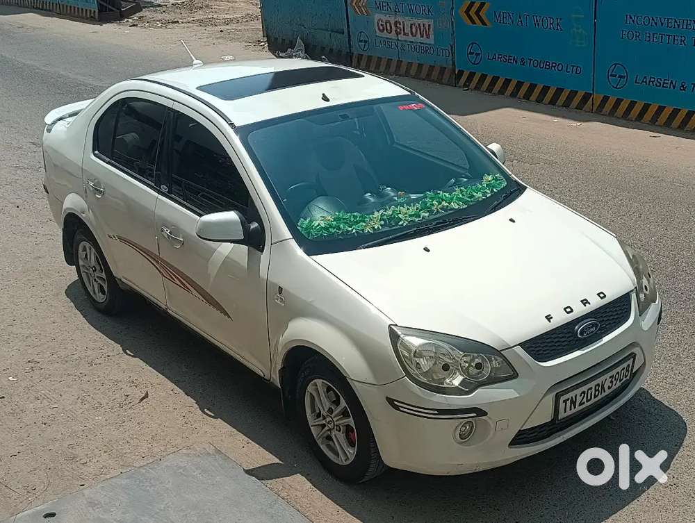 Ford Fiesta Classic - Sportz Edition - Diesel - Having Alloys, Spoiler