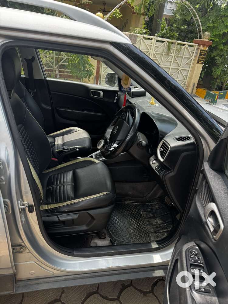 Hyundai Venue 1.0 Sx Turbo Dct, 2019, Petrol