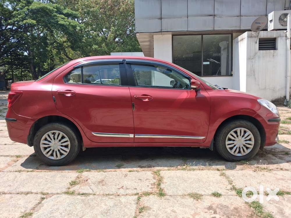 Maruti Suzuki Swift Dzire 1.2 Vxi Bsiv, 2021, Petrol
