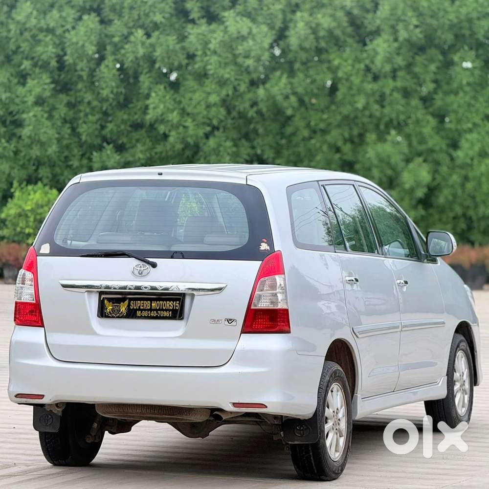 Toyota Innova 2.5 V 7 Str, 2013, Diesel