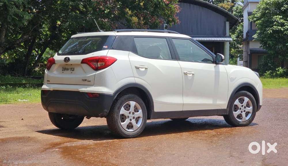 Mahindra Xuv300 W6 Amt Diesel, 2023, Diesel