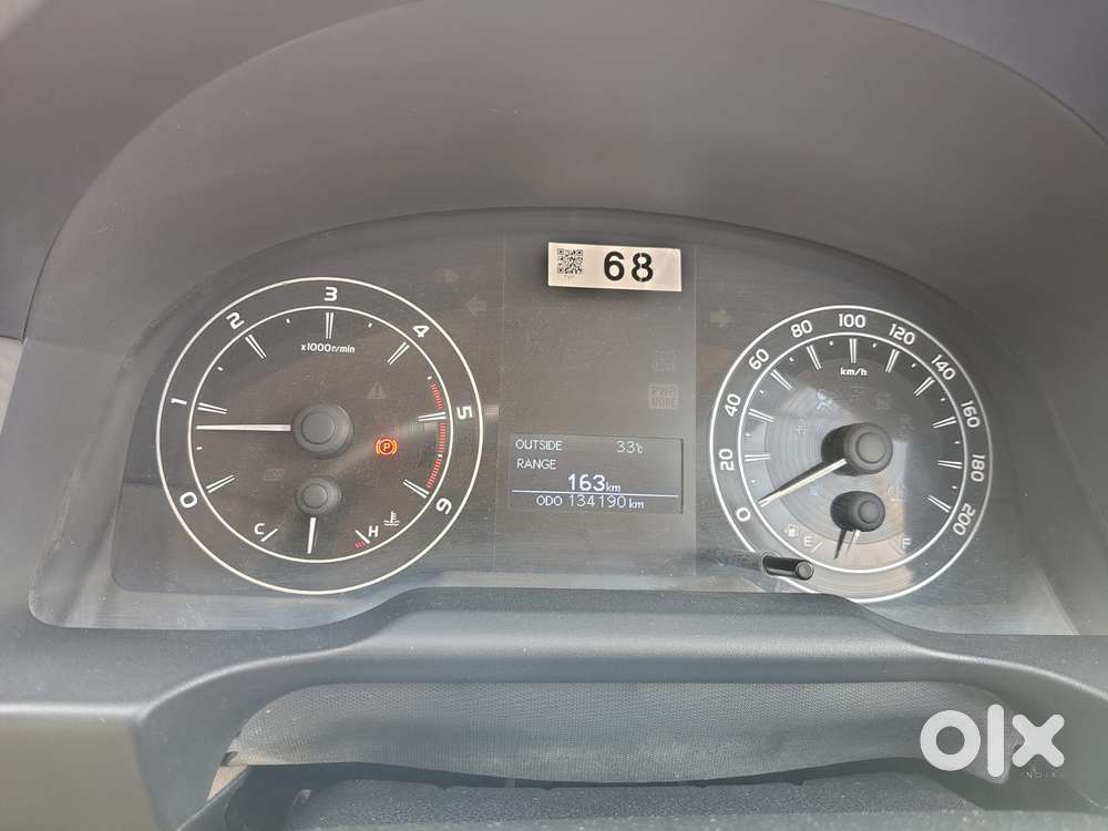 Toyota Innova Crysta 2.4 G Mt 8s, 2016, Diesel