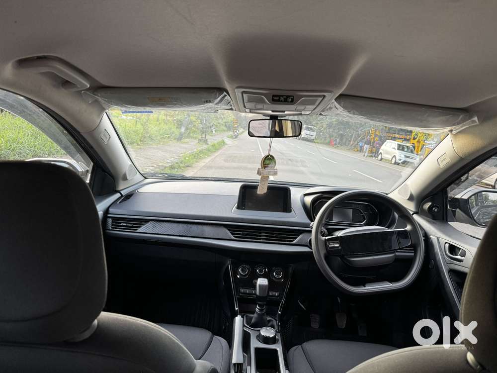 Tata Nexon Smart Plus S 1.2 Revotron Petrol 5 Mt, 2024, Petrol