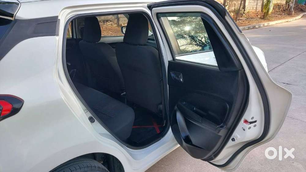 Maruti Suzuki Swift Amt Vxi, 2018, Petrol