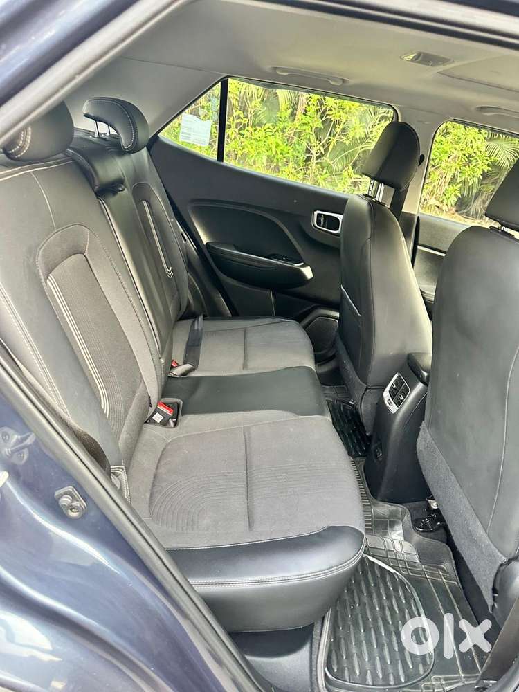 Hyundai Venue Sx (o) Mt 1.5 Diesel, 2020, Diesel
