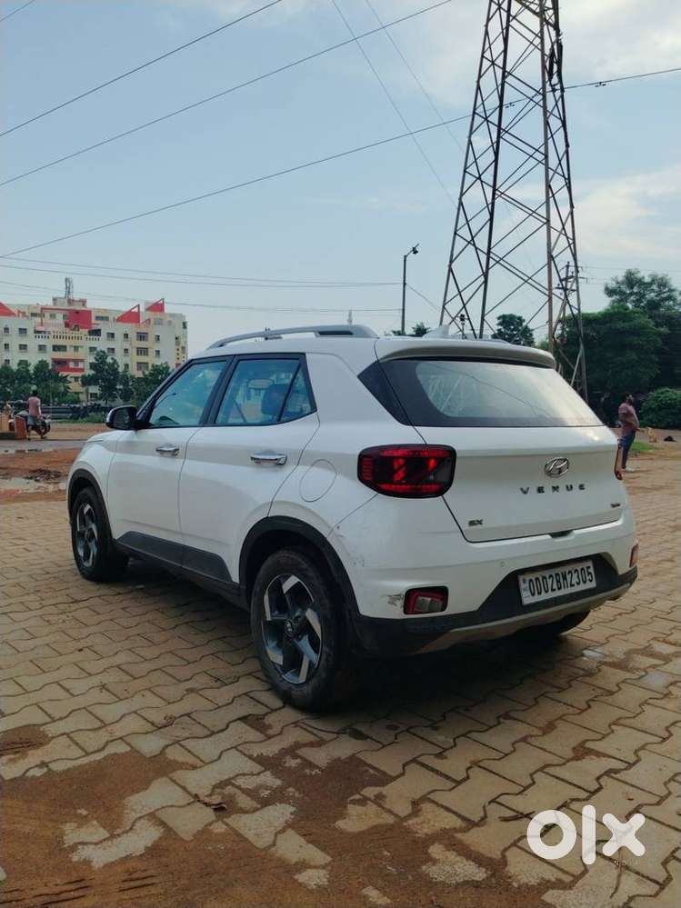 Hyundai Venue Sx Plus Turbo Dct, 2020, Petrol