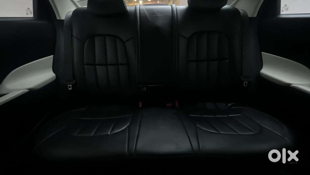 Hyundai Verna Sx 1.5 Petrol Ivt, 2023, Petrol