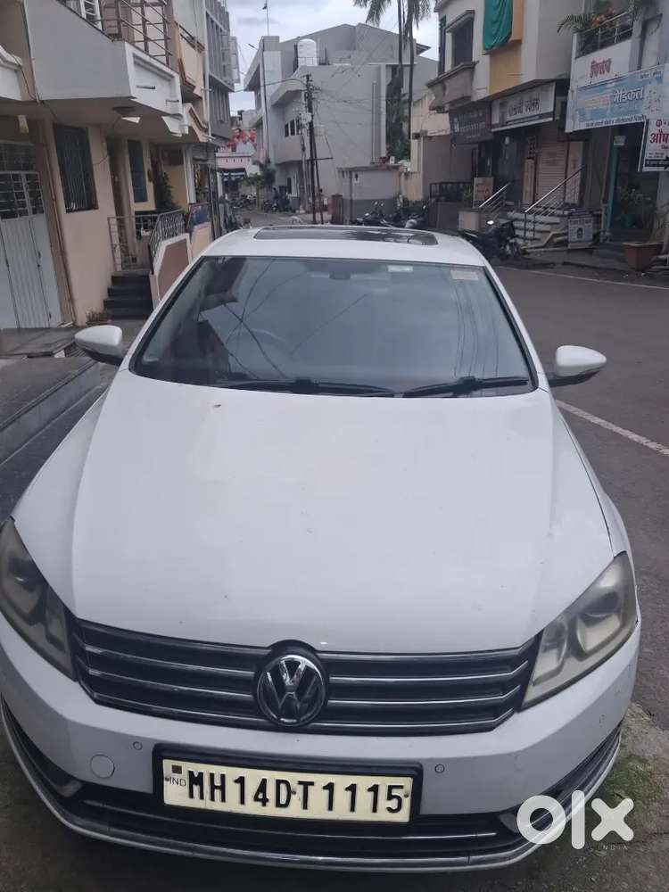 Volkswagen Passat 2012 Diesel With Automatic Transmission