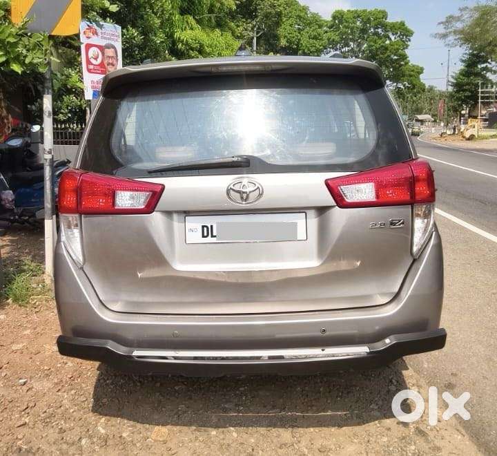 Toyota Innova Crysta 2.8 Zx At, 2016, Diesel