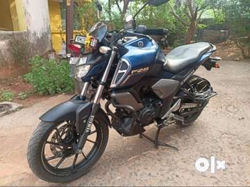 Yamaha fzs fi v3 deals 2021 model