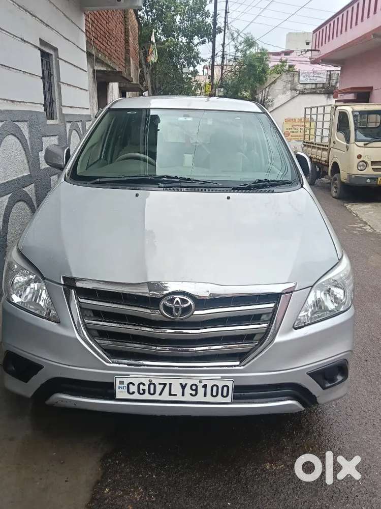 Toyota Innova Diesel 2011