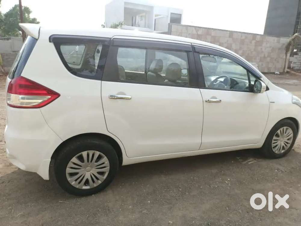 Maruti Suzuki Ertiga 2013