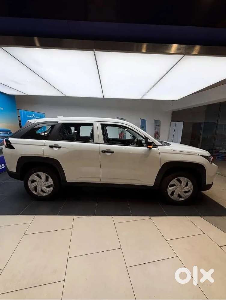 Maruti Suzuki Victoris 2026 Petrol 00 Km Driven