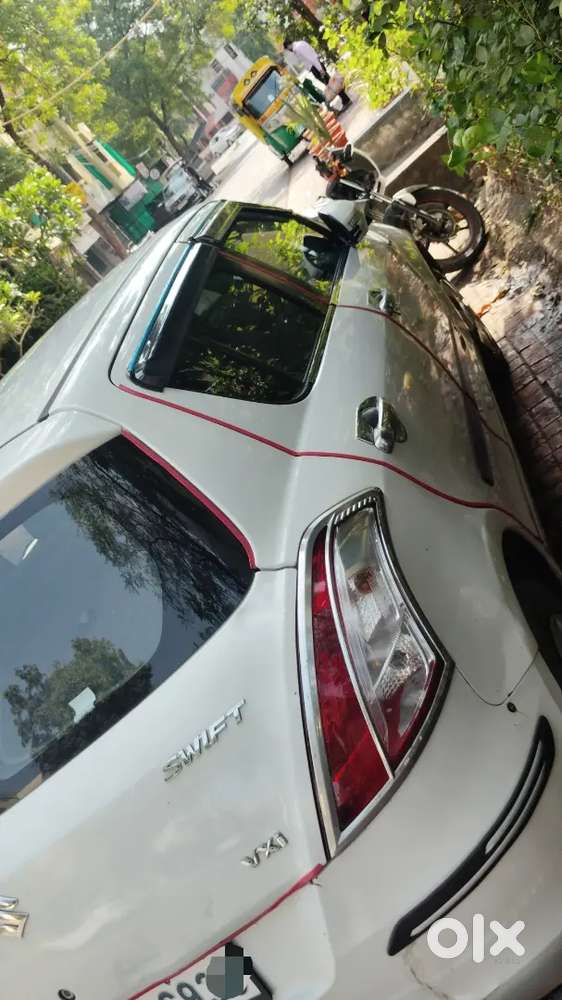 Maruti Suzuki Swift 2015 Petrol 83399 Km Driven Price 4.2 Lac