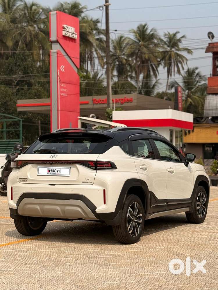 Toyota Urban Cruiser Taisor V 1.0 Petrol At, 2024, Petrol