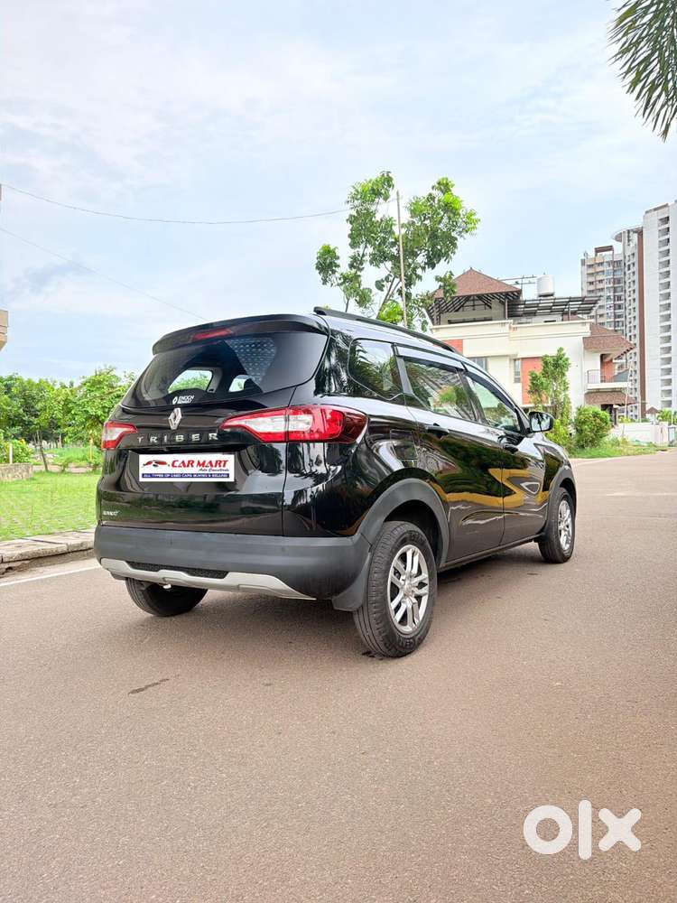 Renault Triber Rxt, 2025, Petrol