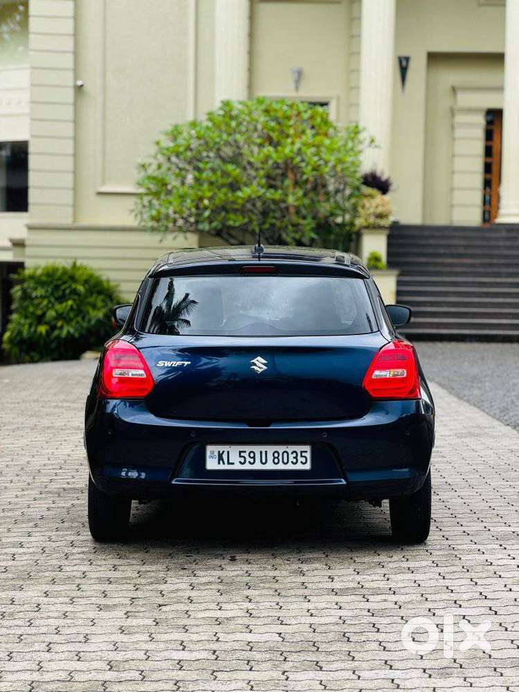 Maruti Suzuki Swift Vxi + Manual, 2019, Petrol