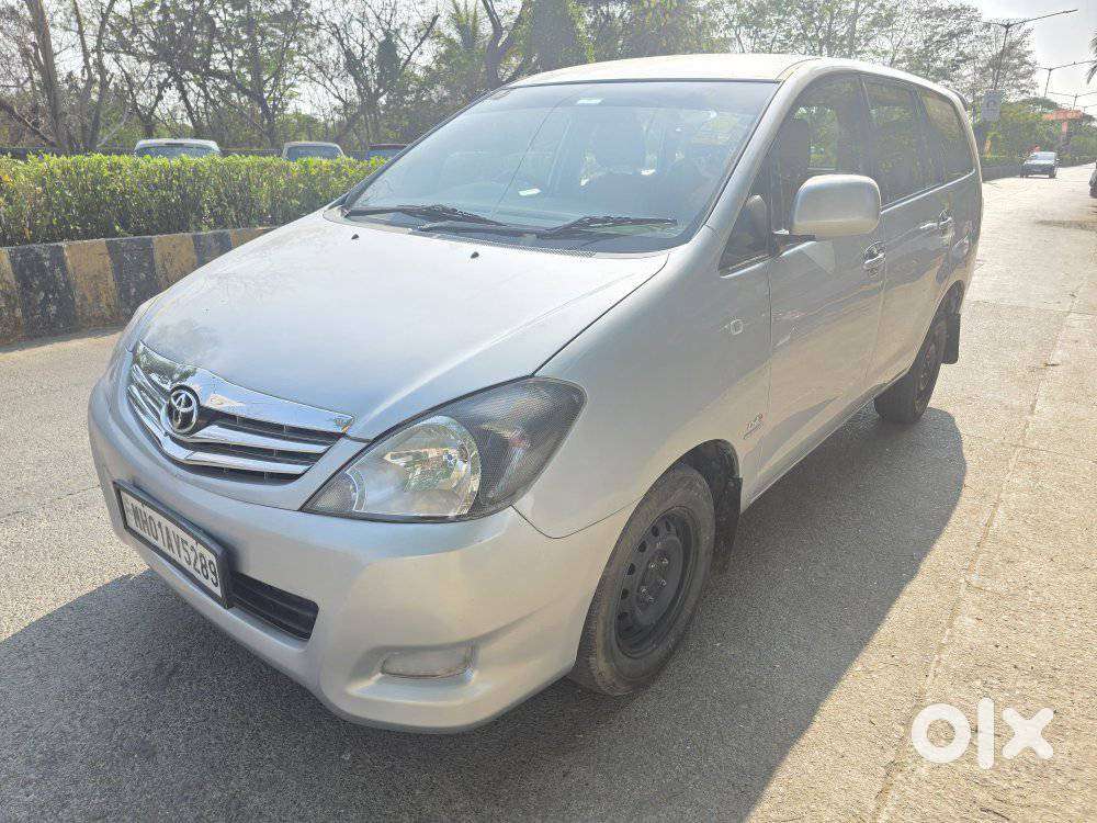 Toyota Innova 2.5 G (diesel) 8 Seater, 2010, Diesel