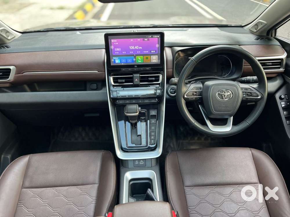 Toyota Innova Hycross 2.0 Zx (o) Hybrid 7 Str, 2026, Petrol