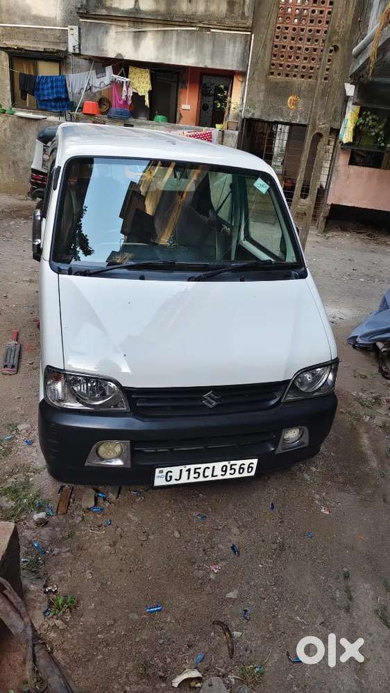 Maruti Suzuki Eeco 5 Star With Company Cng Aur Document Complaint