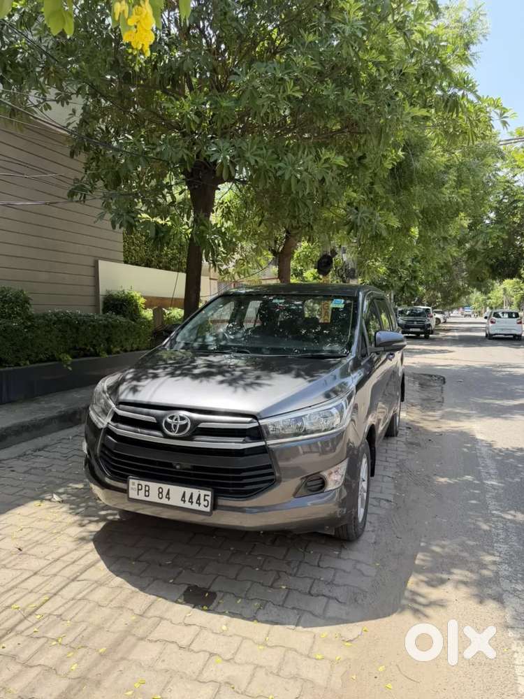 Toyota Innova Crysta 2.4 G Plus Mt 7 Str, 2020, Diesel